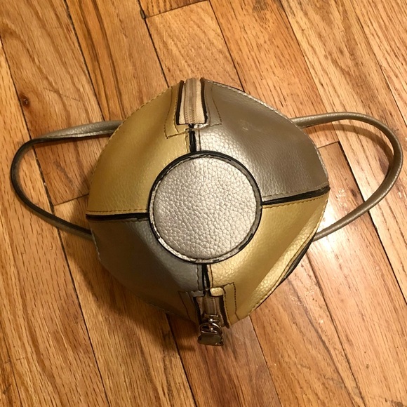 Silver & Gold mini colorblock round bag - Picture 5 of 8